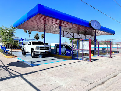 Hernández Car Wash